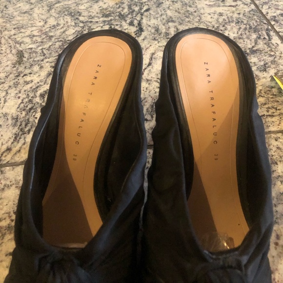 Zara Trafaluc black satin mules. Size 39 - Picture 3 of 4